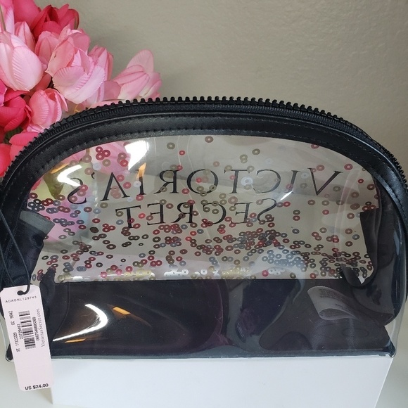 Vs makeup bag - Picture 3 of 3